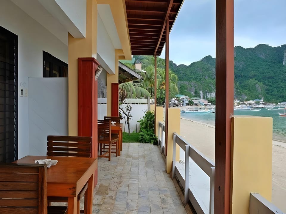 El Nido Beach Hotel Hotel in El Nido