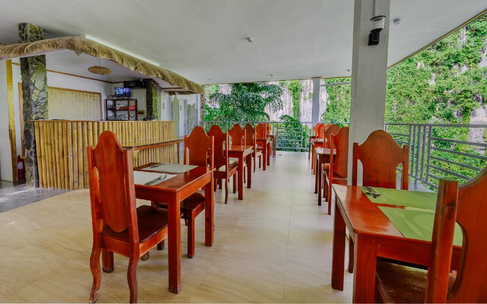 El Nido Viewdeck Cottages Inn in El Nido