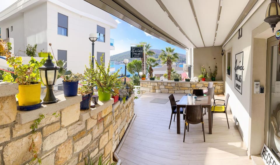 Azize Palas Apart Otel Hotel in Cesme