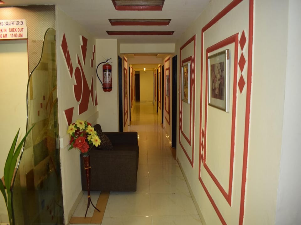 Hotel Royal Stay-Ahmedabad Hotel in Ahmedabad
