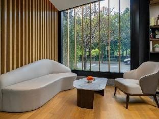 Waiting Hotel (9th People's Hospital Madang Road Subway Station Branch) Hotel in Shanghai