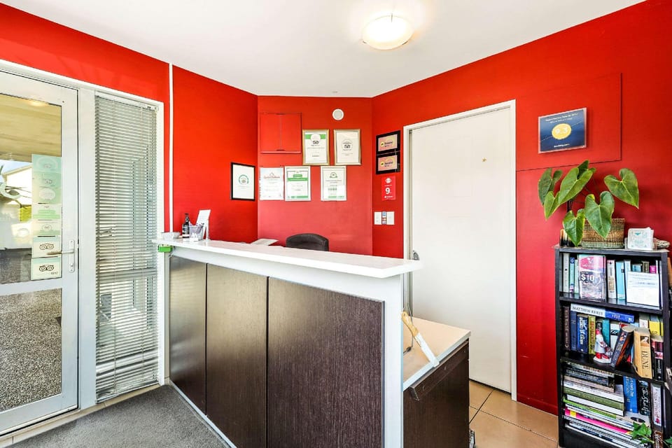 Quality Suites Amore Hotel in Christchurch