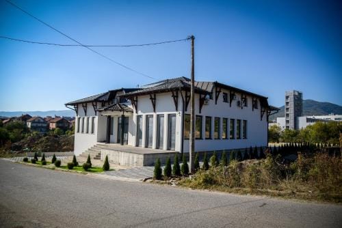 Prenociste ADRIA Hotel in Serbia