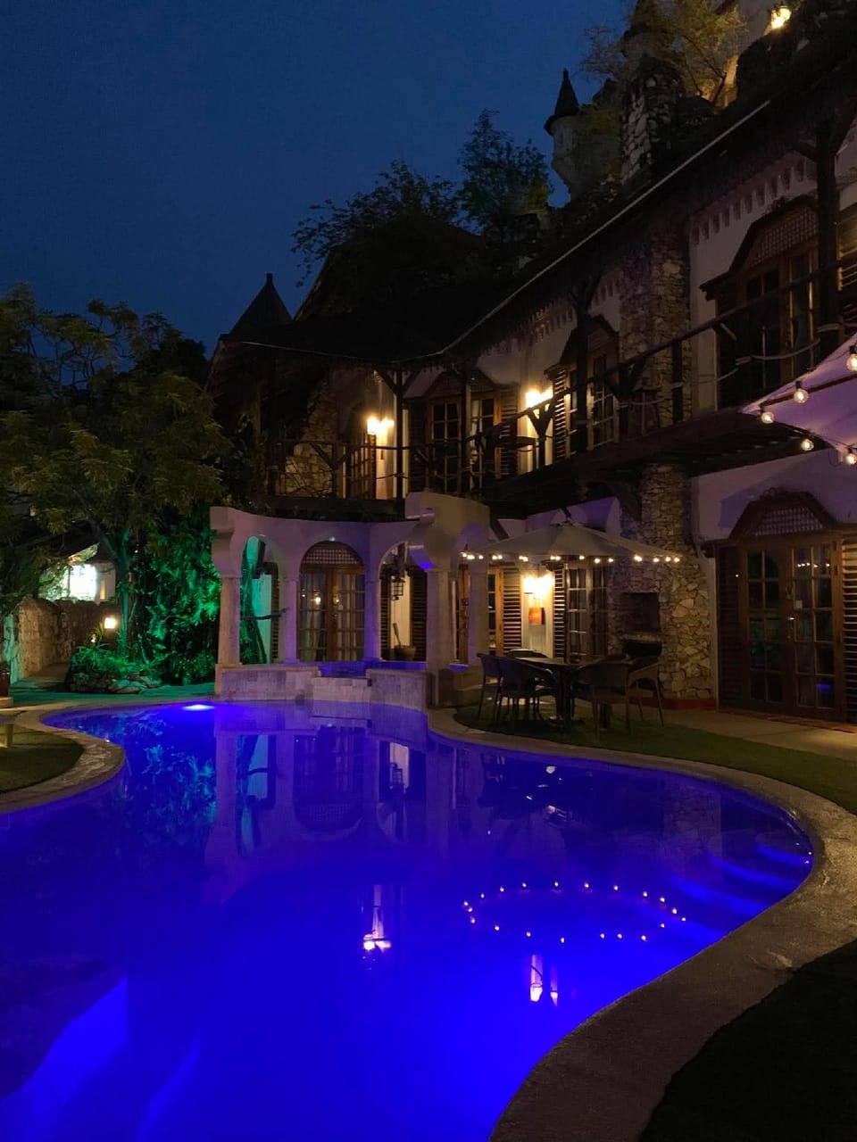 Tropicana Castle Dive Resort Resort in Puerto Galera