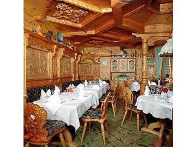 Zirbelstube Hotel in Salzburgerland