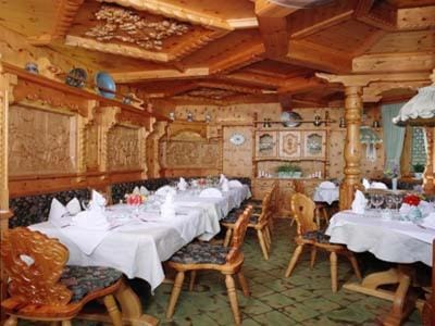 Zirbelstube Hotel in Salzburgerland