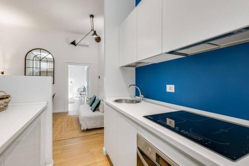 Easylife - Milano - Don Bosco 11 - Duomo Inn in Milan