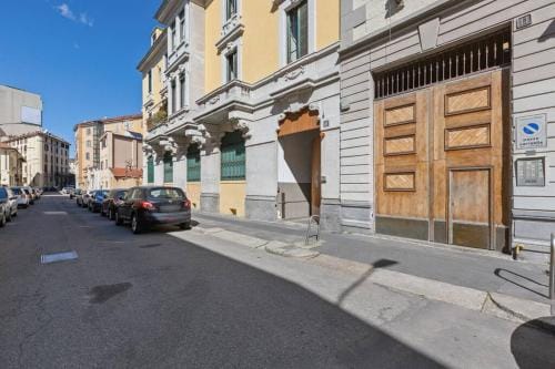 Easylife - Milano - Don Bosco 11 - Duomo Inn in Milan