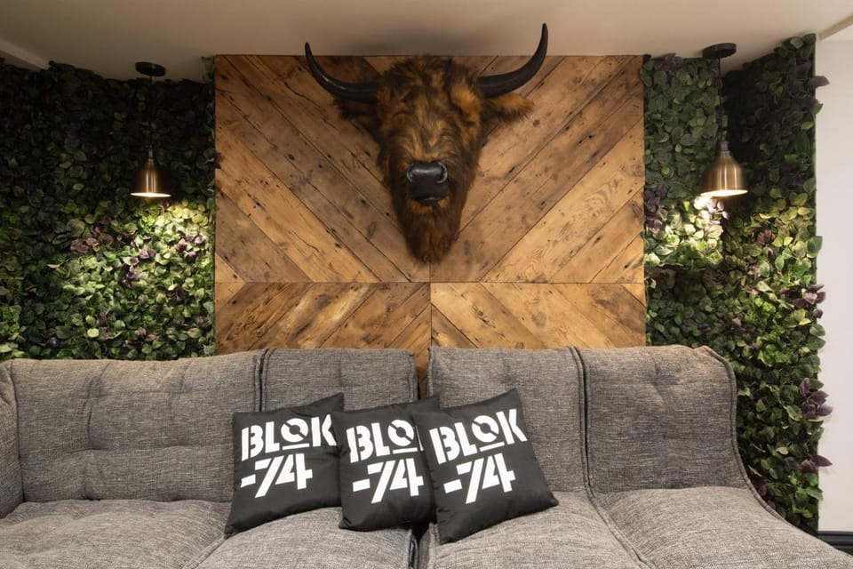 Blok-74 Hotel in Brighton