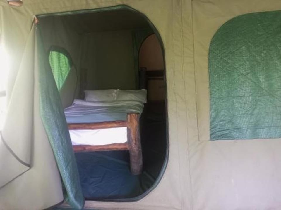 Rweteera Safari Park Lodge in Uganda