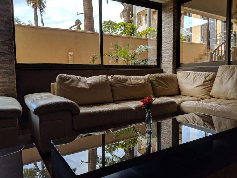 Bar/lounge