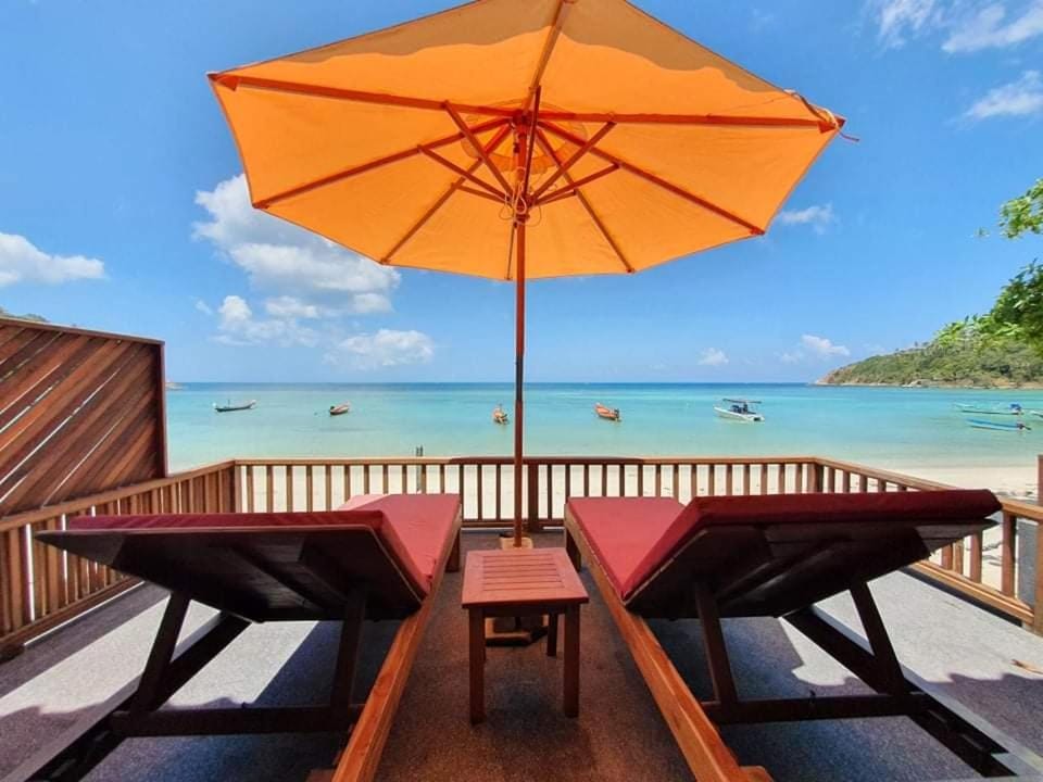 Salad Hut Resort Lodge in Ko Pha-ngan Sub-district