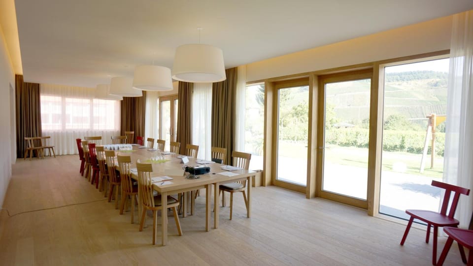WeinKulturgut Longen-Schloder Hotel in Trier-Saarburg
