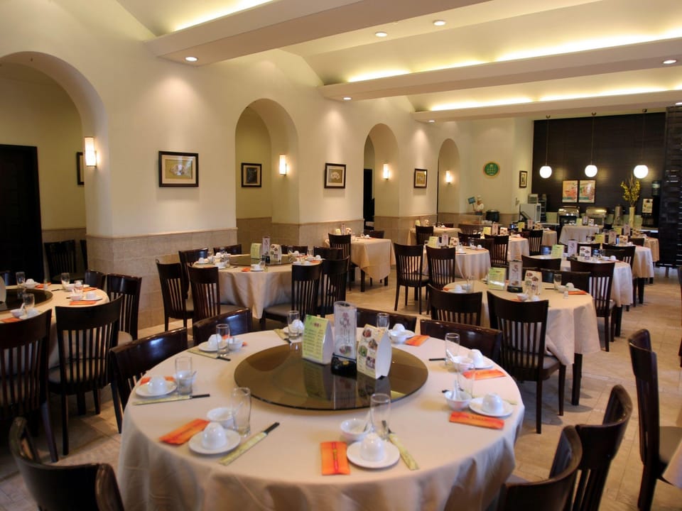 Jinjiang Inn Select Shanghai Changning Road Hotel in Shanghai