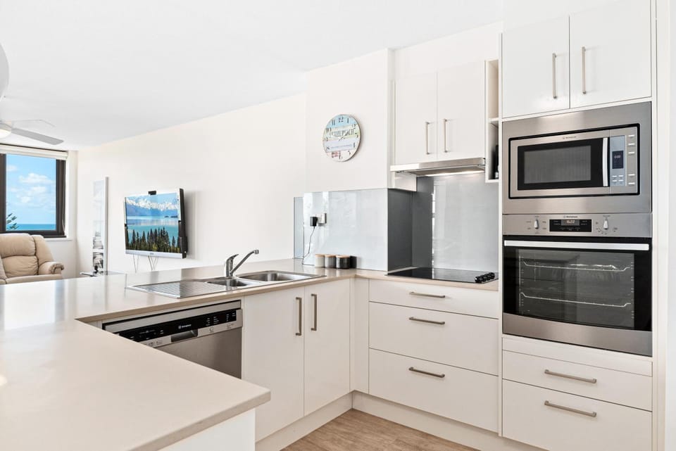 Windward Apartments Apartment hotel in Sunshine Coast
