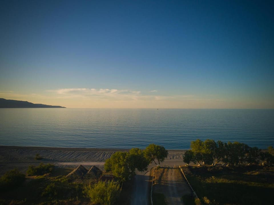 Odos Oneiron Tavronitis Bay Hotel in Crete