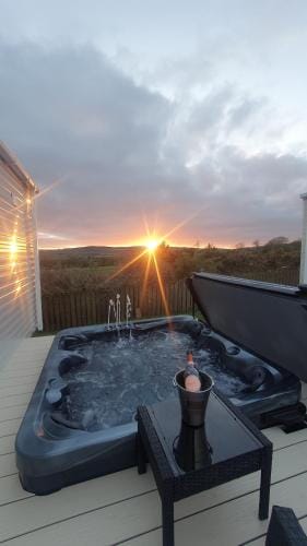 Livvi Rosa's Lodge Lodge in Longframlington