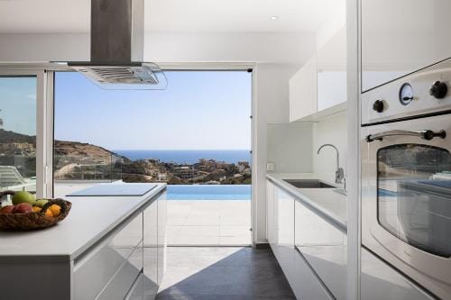 Royal Garden Villas Hotel in Crete