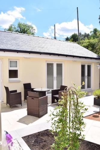 Kirkwirral Bed & Breakfast Hotel in England