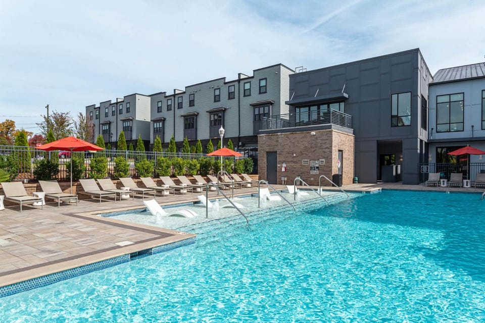 Kasa Freemorewest Charlotte Hotel in Charlotte