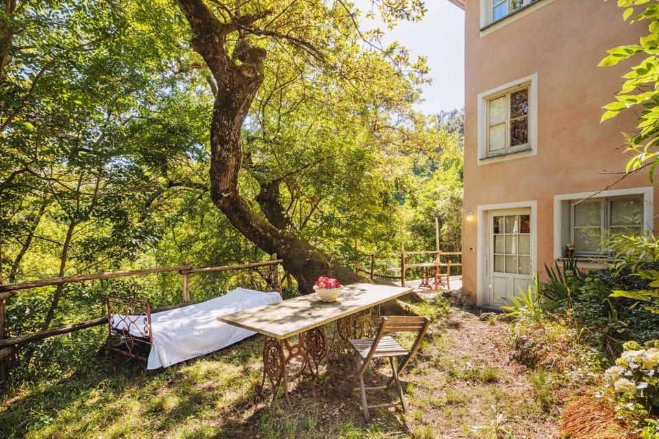 Agriturismo di Charme e Ristorante Stallato Il Filo di Paglia Hotel in Liguria
