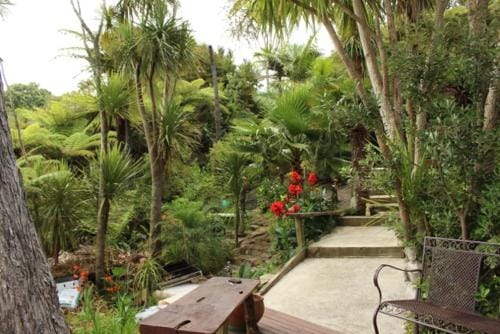 Neptune Coastal Haven Hotel in Auckland