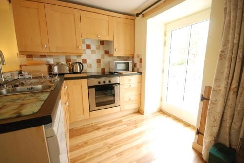 Bonawe House Holiday Cottages Hotel in Scotland