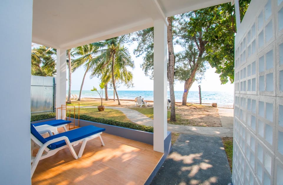 Chaolao Tosang Beach Hotel Hotel in Thailand