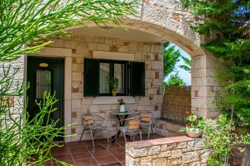 Niriides Villas Hotel in Crete