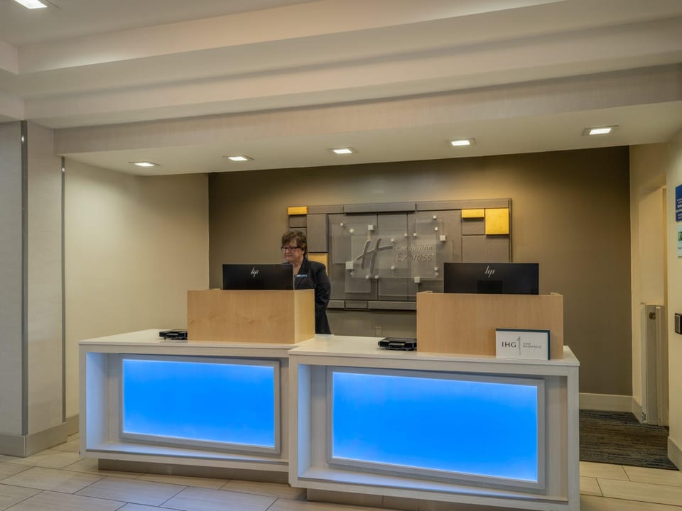 Holiday Inn Express Gas City By IHG Hotel in Indiana