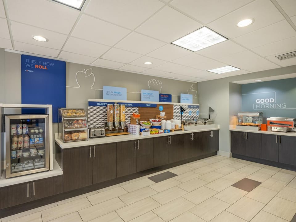 Holiday Inn Express Gas City By IHG Hotel in Indiana