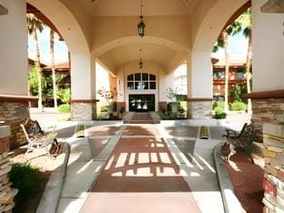 Holiday Inn Express & Suites Rancho Mirage - Palm Spgs Area Hotel in Rancho Mirage