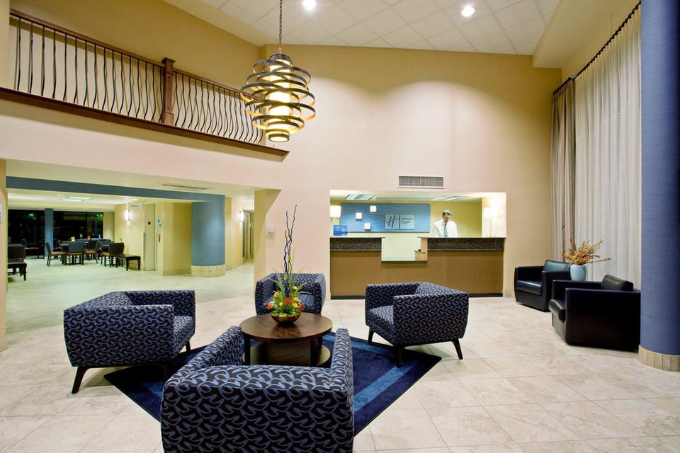 Holiday Inn Express Scottsdale North By IHG Hotel in McCormick Ranch