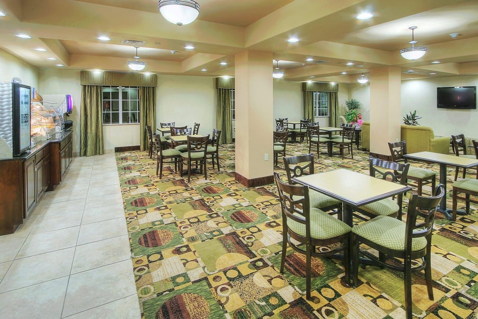 Spark by Hilton Pecos Hotel in Pecos