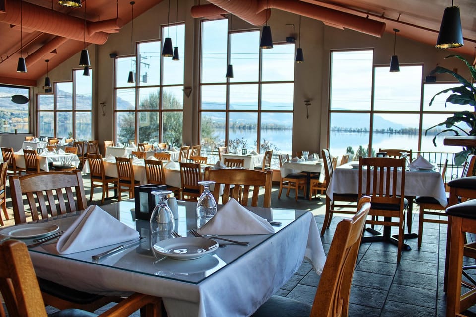 Holiday Inn Hotel & Suites Osoyoos By IHG Hotel in Osoyoos