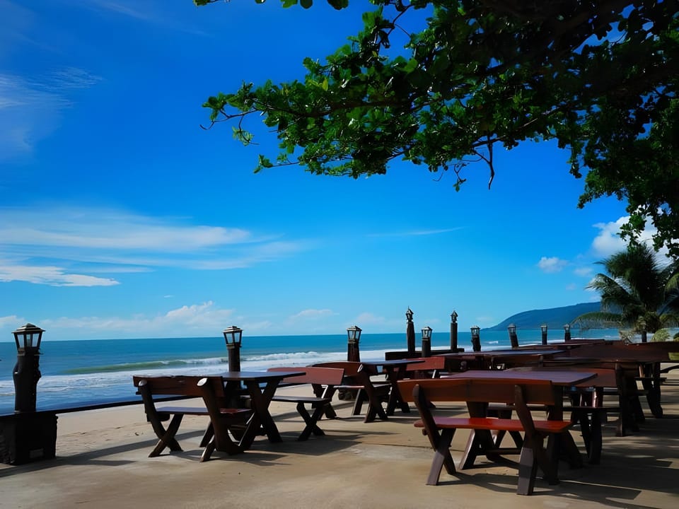 Talkoo Beach Resort Khanom Resort in Thailand