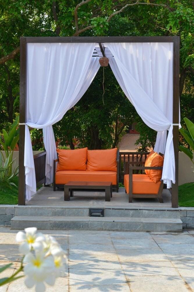 Sinq Beach Resort Resort in Calangute
