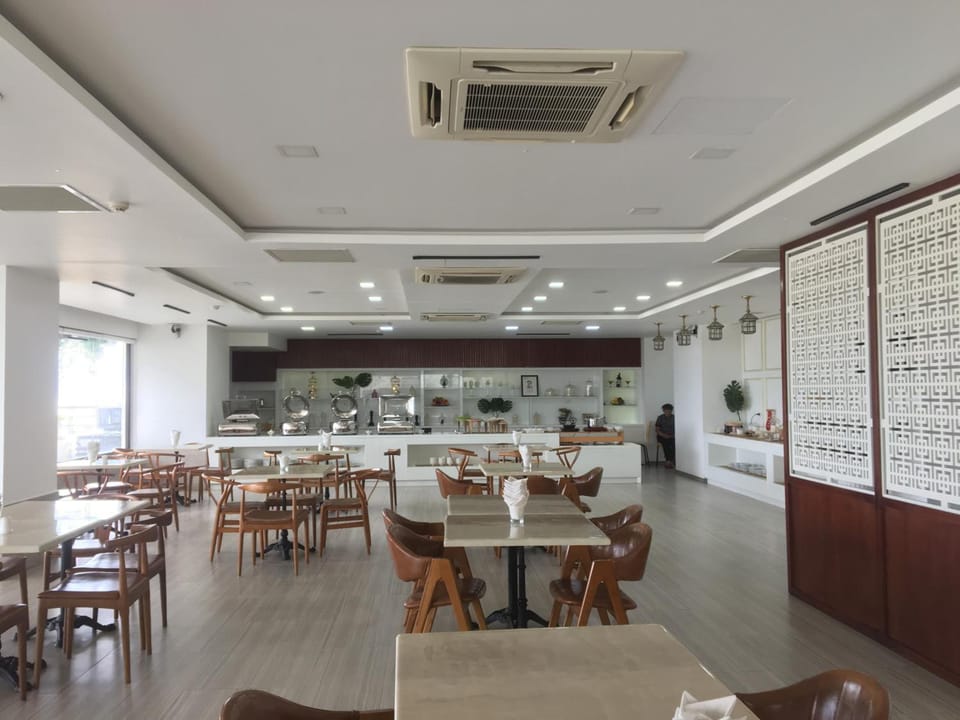 VINH TRUNG PLAZA HOTEL Hotel in Da Nang
