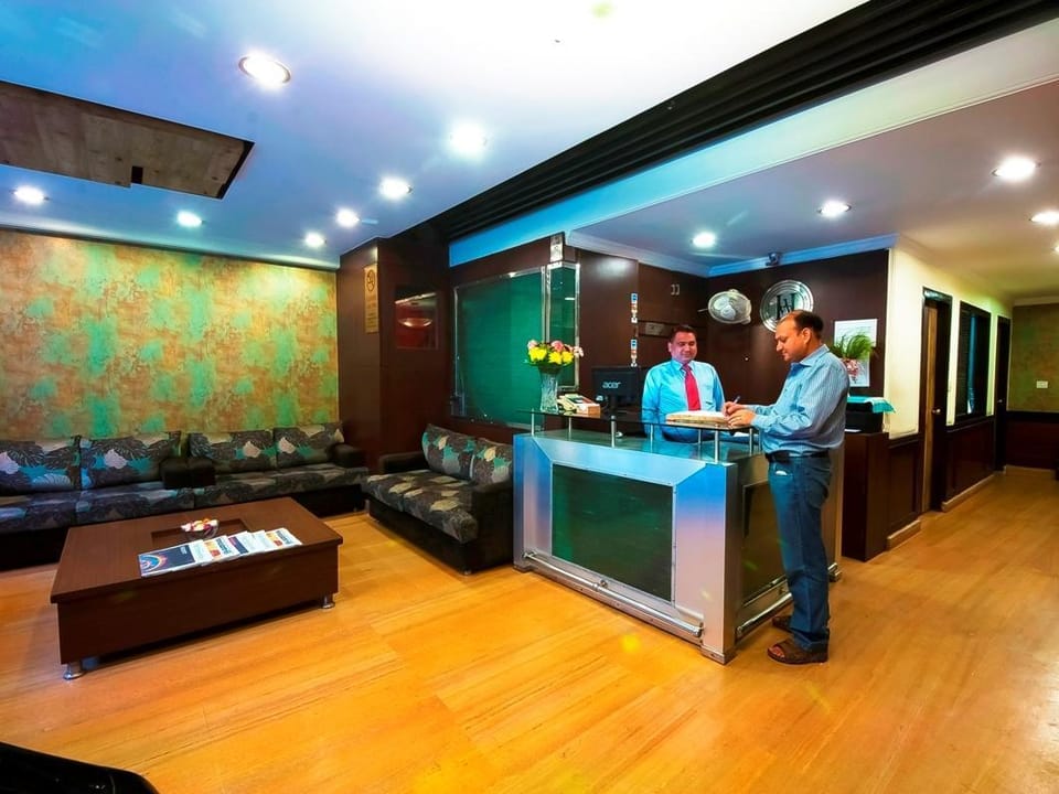 Hotel White House Hotel in New Delhi