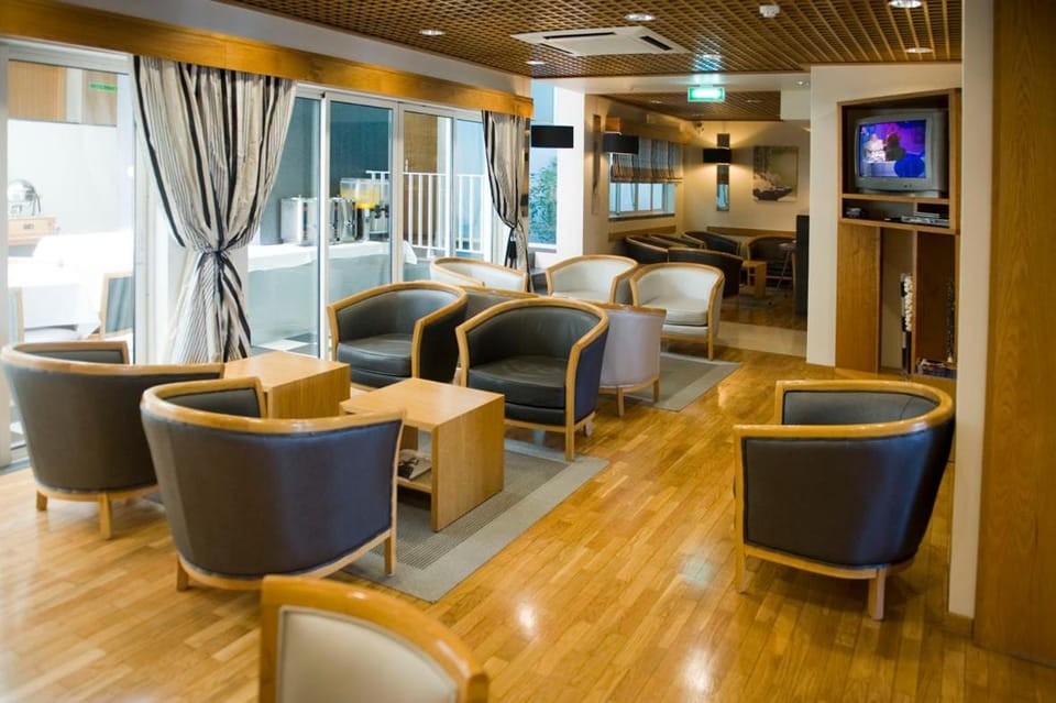 Bar/lounge