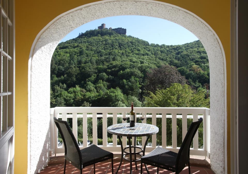 Jugendstilhotel Trifels Hotel in Rhineland-Palatinate