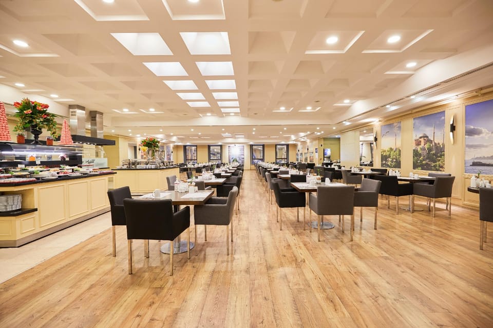 Dedeman Istanbul Hotel Hotel in Istanbul