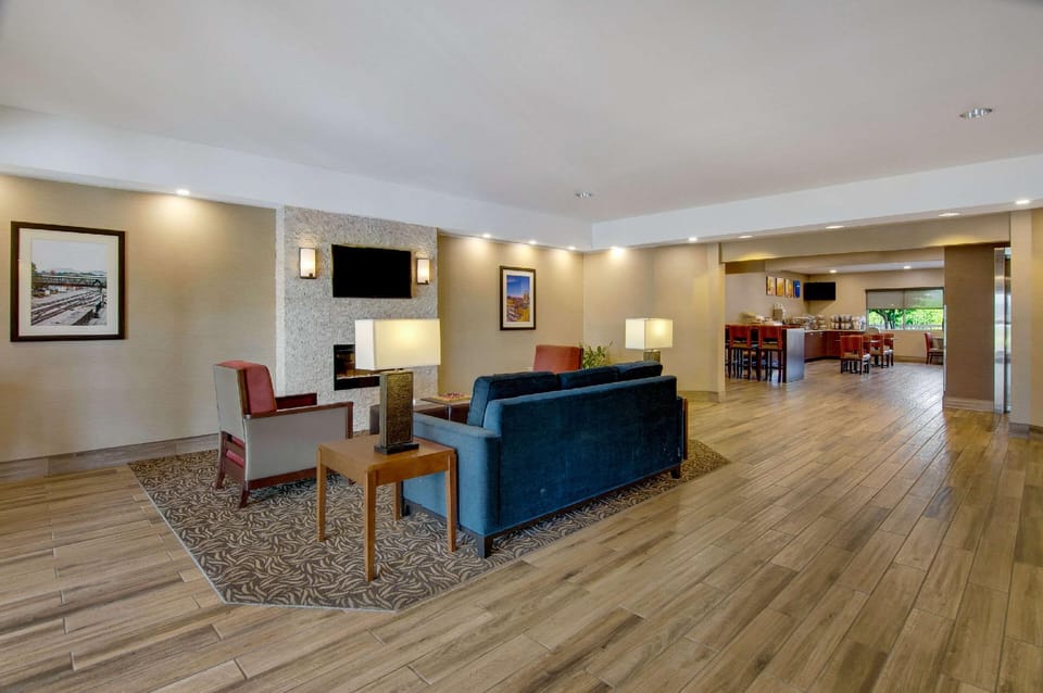 Comfort Inn Airport Hotel in Roanoke