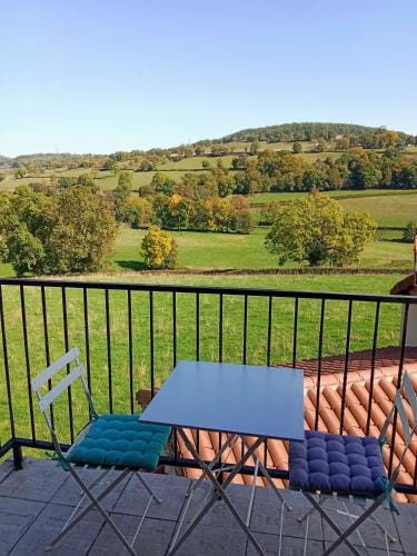 L OLIVIER DE ST LEGER Hotel in Bourgogne-Franche-Comté
