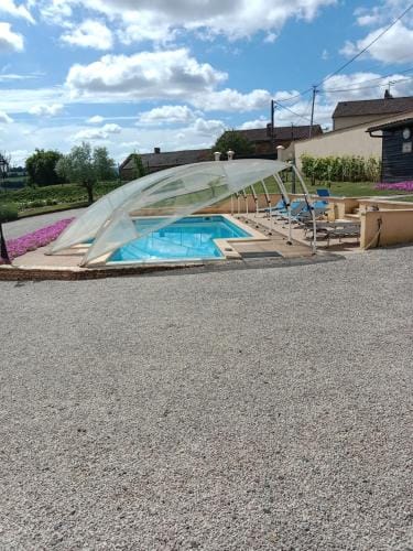 L OLIVIER DE ST LEGER Hotel in Bourgogne-Franche-Comté
