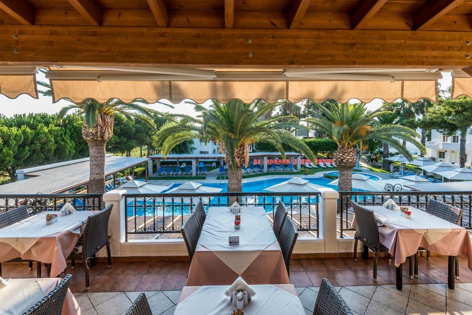 Palladium hotel Hotel in Marmari