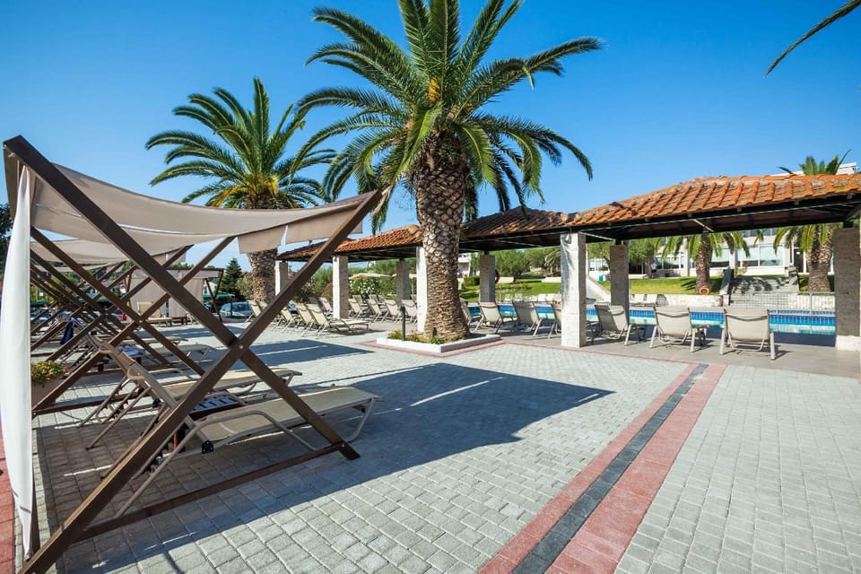 Iris Hotel Hotel in Halkidiki
