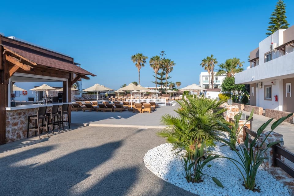 Gaia Village Hotel in Tigaki