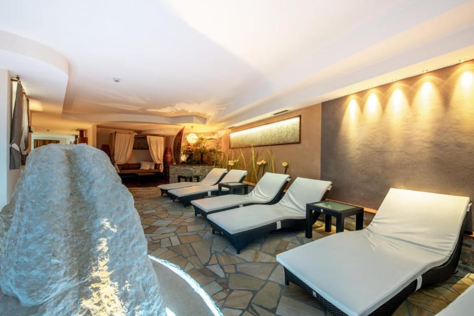 Rene Dolomites Boutique Hotel Hotel in Pozza di Fassa