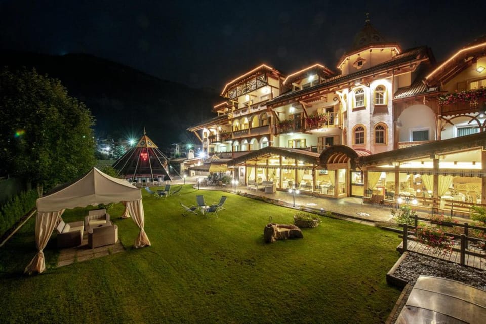 Rene Dolomites Boutique Hotel Hotel in Pozza di Fassa